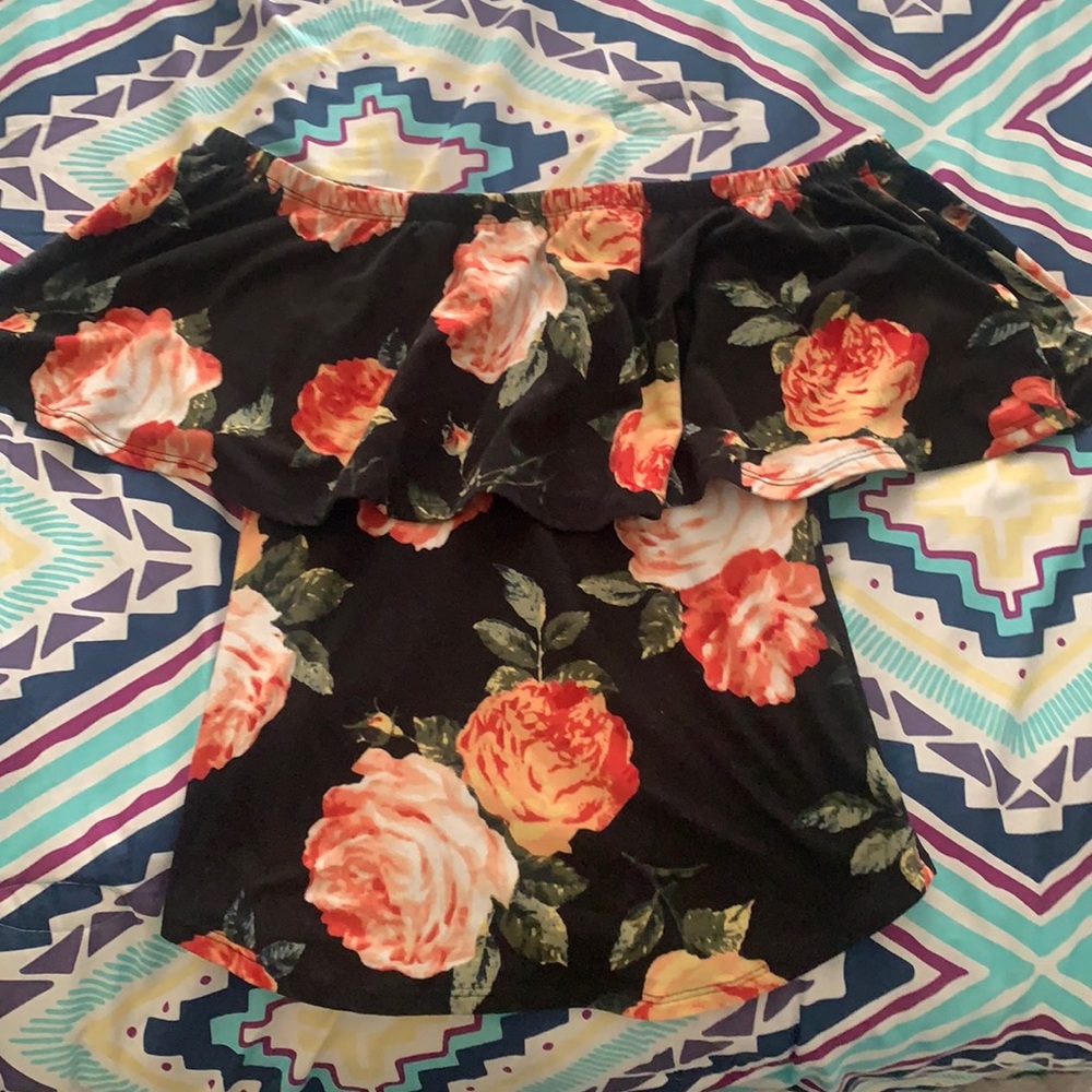 Black short sleeve off the shoulder floral shirt